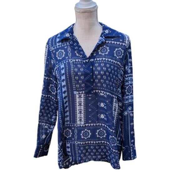 Adrienne Vittadini women's Medium long sleeve collared‎ sheer blue and white top - Picture 1 of 7